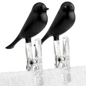 Qualy Design Black Peg Sparrow Bird Clothespins Clips